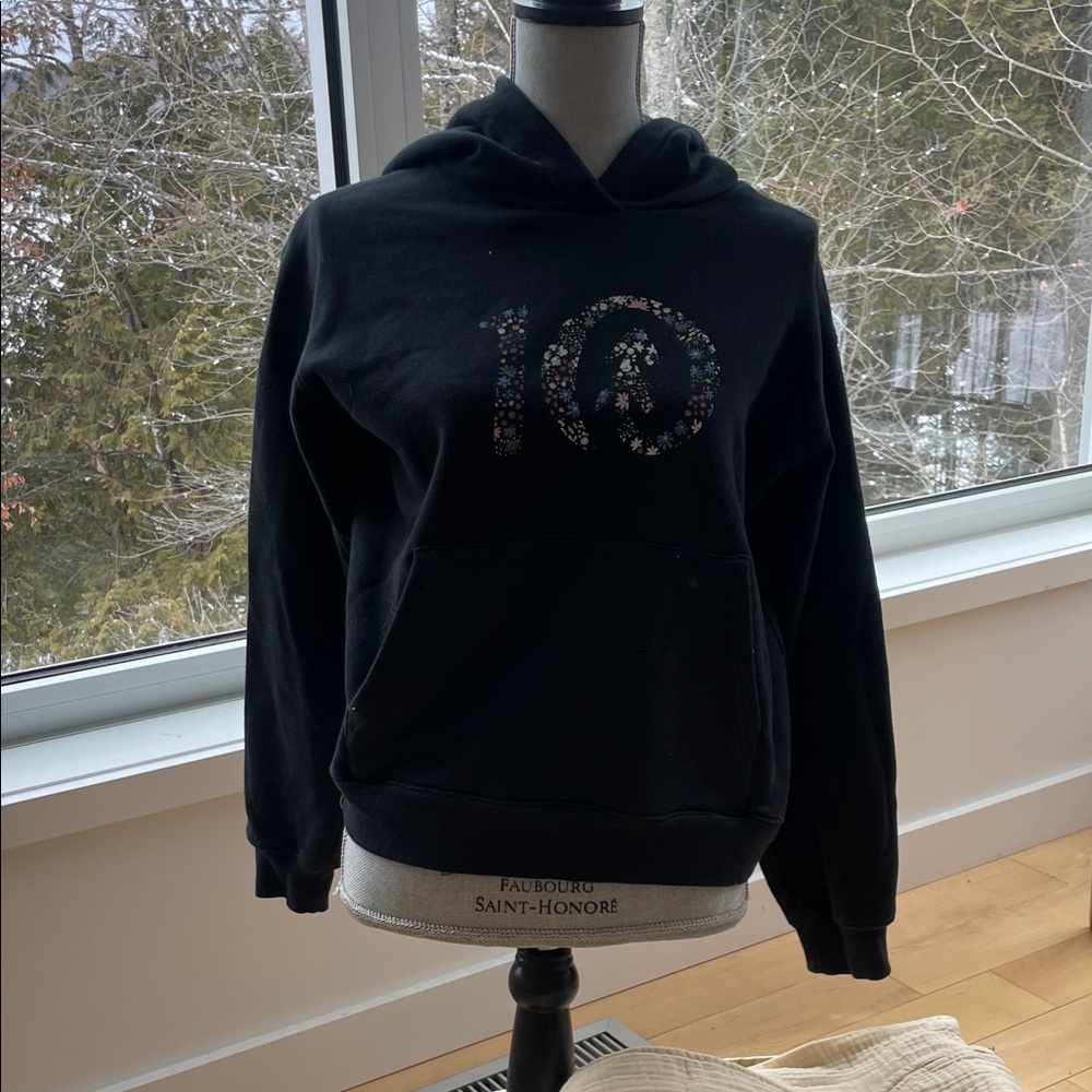 Tentree black hoodie